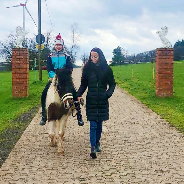 Lisa Maas - - Kinder Reitunterricht Beritt Nalbach Saarland